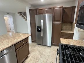 8359 Deering Avenue, Canoga Park CA 91304