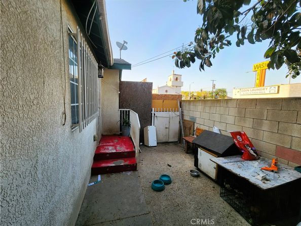 1210 W Manchester Avenue, Los Angeles CA 90044