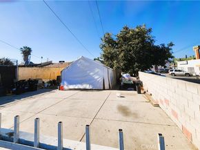 1210 W Manchester Avenue, Los Angeles CA 90044