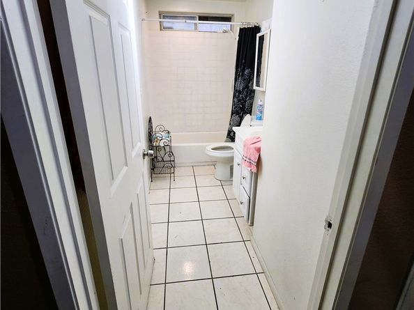 1210 W Manchester Avenue, Los Angeles CA 90044