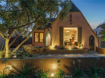 2015 San Francisco Avenue