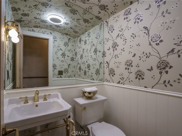 2015 San Francisco Avenue, Long Beach CA 90806