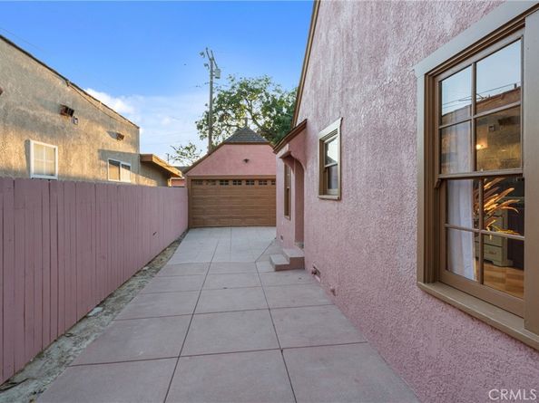 2015 San Francisco Avenue, Long Beach CA 90806