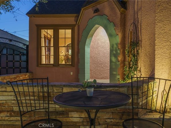 2015 San Francisco Avenue, Long Beach CA 90806