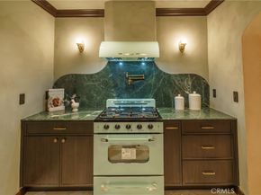 2015 San Francisco Avenue, Long Beach CA 90806