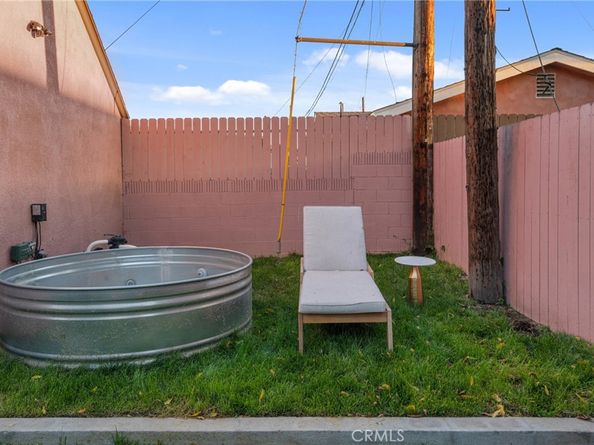 2015 San Francisco Avenue, Long Beach CA 90806