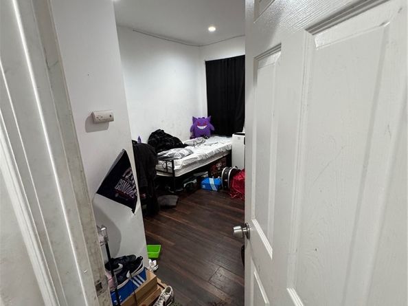 1566 Rollins, Los Angeles CA 90063