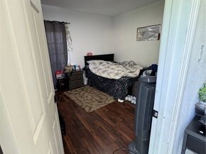 1566 Rollins, Los Angeles CA 90063