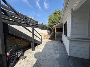 1566 Rollins, Los Angeles CA 90063