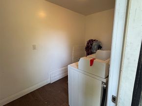 1566 Rollins, Los Angeles CA 90063