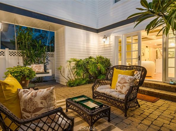 309 21st, Huntington Beach CA 92648