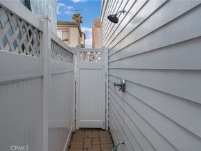 309 21st, Huntington Beach CA 92648