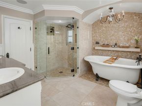 309 21st, Huntington Beach CA 92648