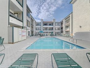 1903 Temple 104, Signal Hill CA 90755