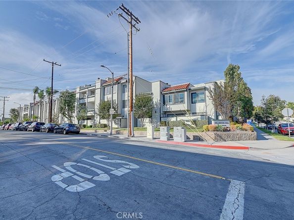 1903 Temple 104, Signal Hill CA 90755