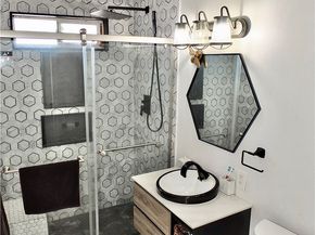 1430 E Michelson Street, Long Beach CA 90805