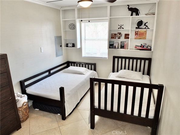 1430 E Michelson Street, Long Beach CA 90805