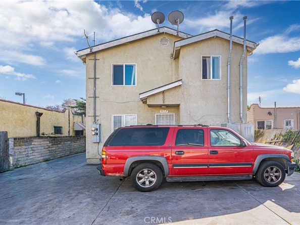 517 W 97th Street, Los Angeles CA 90044