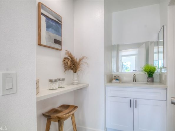 600 W 3rd Street A311, Santa Ana CA 92701