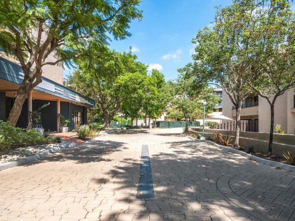 4499 Via Marisol 330, Los Angeles CA 90042