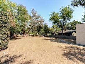 888 S Pasadena Avenue, Pasadena CA 91105