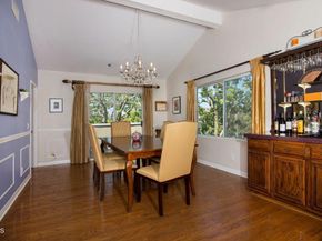 202 S Holliston Avenue 301, Pasadena CA 91106