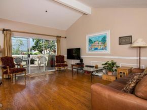 202 S Holliston Avenue 301, Pasadena CA 91106