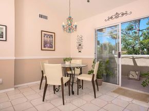 202 S Holliston Avenue 301, Pasadena CA 91106