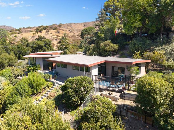 9728 Shadow Island Drive, Shadow Hills CA 91040