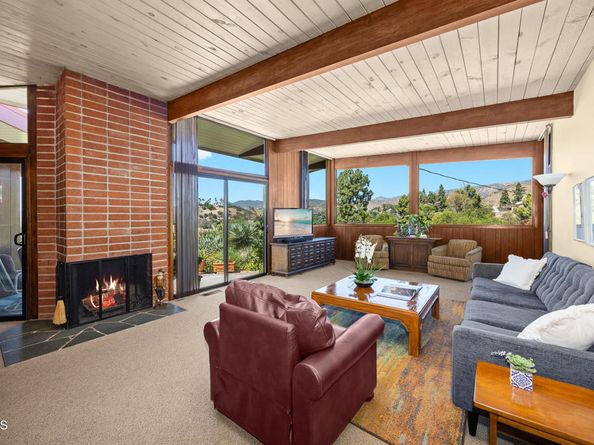 9728 Shadow Island Drive, Shadow Hills CA 91040