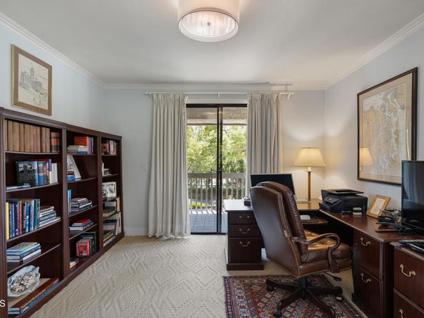 1068 S Orange Grove Boulevard, Pasadena CA 91105