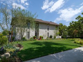 1068 S Orange Grove Boulevard, Pasadena CA 91105