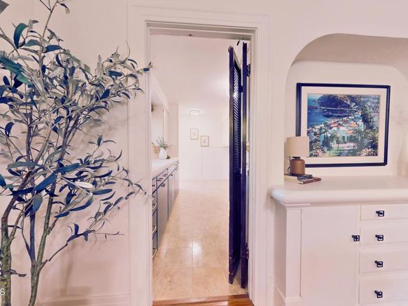 1255 N Dominion Avenue, Pasadena CA 91104