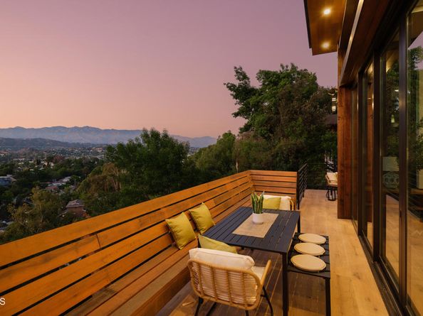 4209 Sea View Lane, Los Angeles CA 90065
