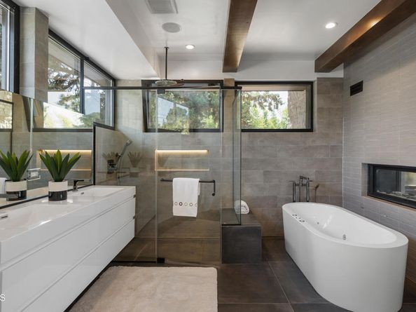 4209 Sea View Lane, Los Angeles CA 90065