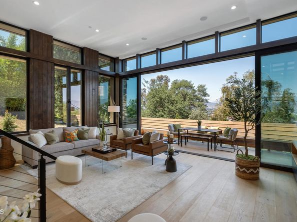 4209 Sea View Lane, Los Angeles CA 90065