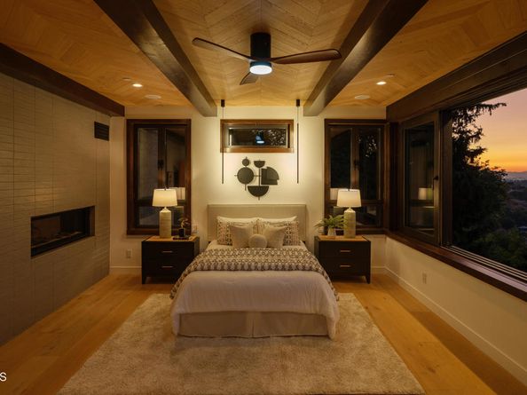 4209 Sea View Lane, Los Angeles CA 90065