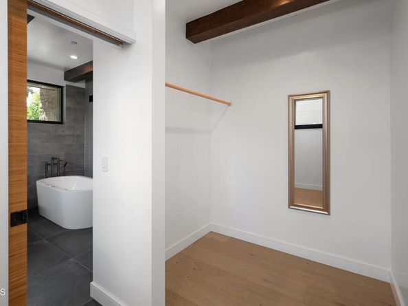 4209 Sea View Lane, Los Angeles CA 90065