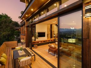 4209 Sea View Lane, Los Angeles CA 90065