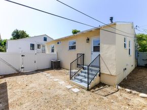 1500 E Topeka Street, Pasadena CA 91104
