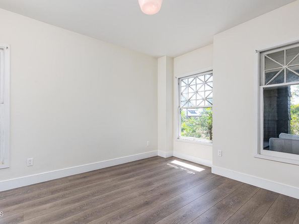 135 S Ave 53, Highland Park CA 90042