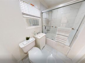 4563 Lexington, Los Angeles CA 90029