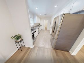 4563 Lexington, Los Angeles CA 90029