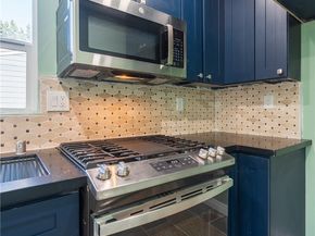 1680 S Rimpau Boulevard, Los Angeles CA 90019