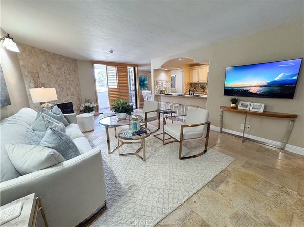 575 Esplanade 102, Redondo Beach CA 90277