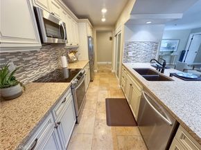 575 Esplanade 102, Redondo Beach CA 90277