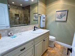 575 Esplanade 102, Redondo Beach CA 90277