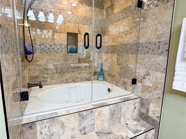 575 Esplanade 102, Redondo Beach CA 90277