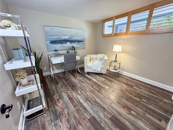 575 Esplanade 102, Redondo Beach CA 90277