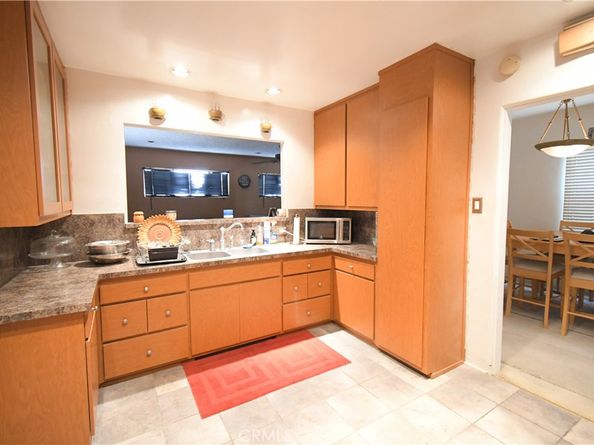 1815 W 108th Street, Los Angeles CA 90047